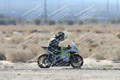 media/Nov-02-2025-CVMA (Sun) [[337aff29ab]]/Race 11-Amateur Supersport Open/